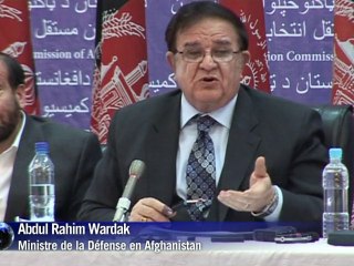 Afghanistan: début du dépouillement des bulletins de vote