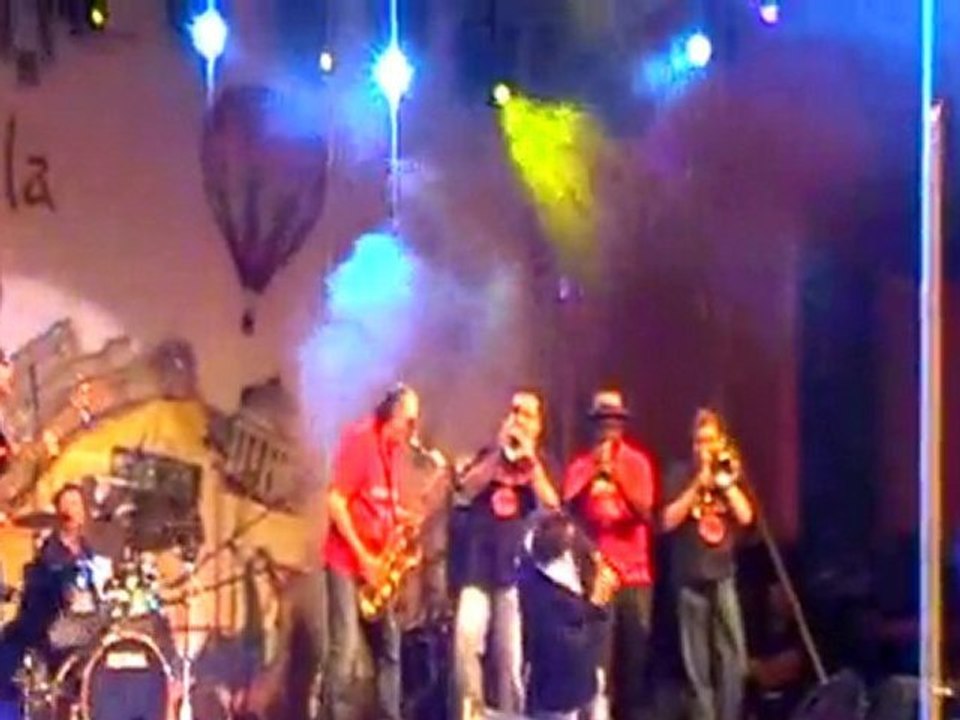 Horia Brenciu & HB Band Music - Bucharest Days 2010 cd.05