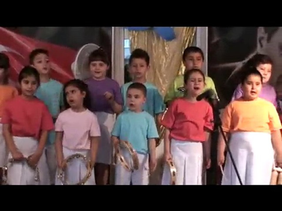 ilköğretim-okulu-1.sınıf-okuma-bayramı-4