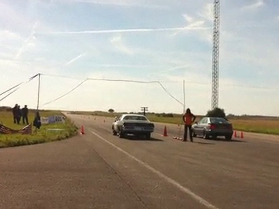 S2 Régis vs Dodge Monaco du Shériff