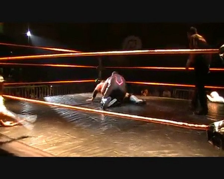 Striker VS Tristan Archer