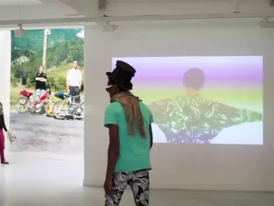 Vidéo de Twin Twin :carte blanche chez Agnès B. 19.09.2010