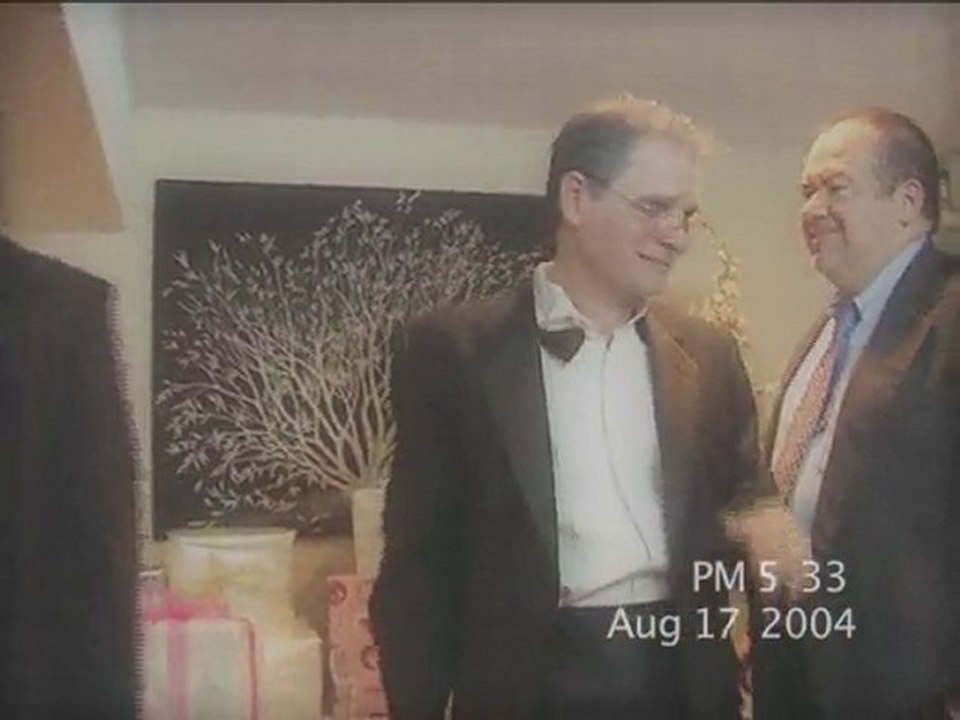 Bride's dad clocks groom