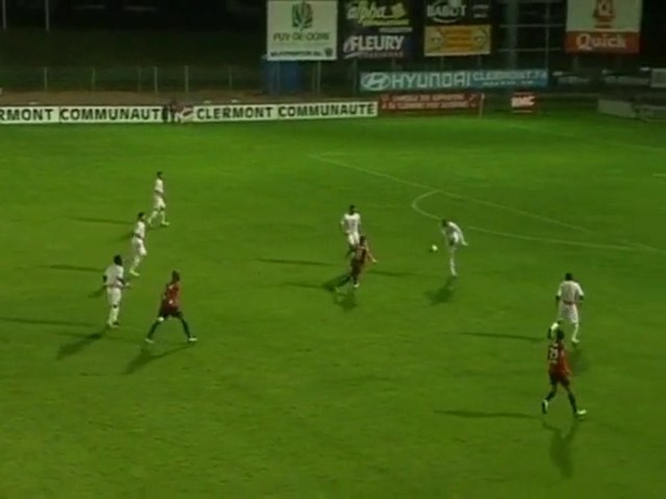 Nîmes s'écroule à Clermont (Foot D2)