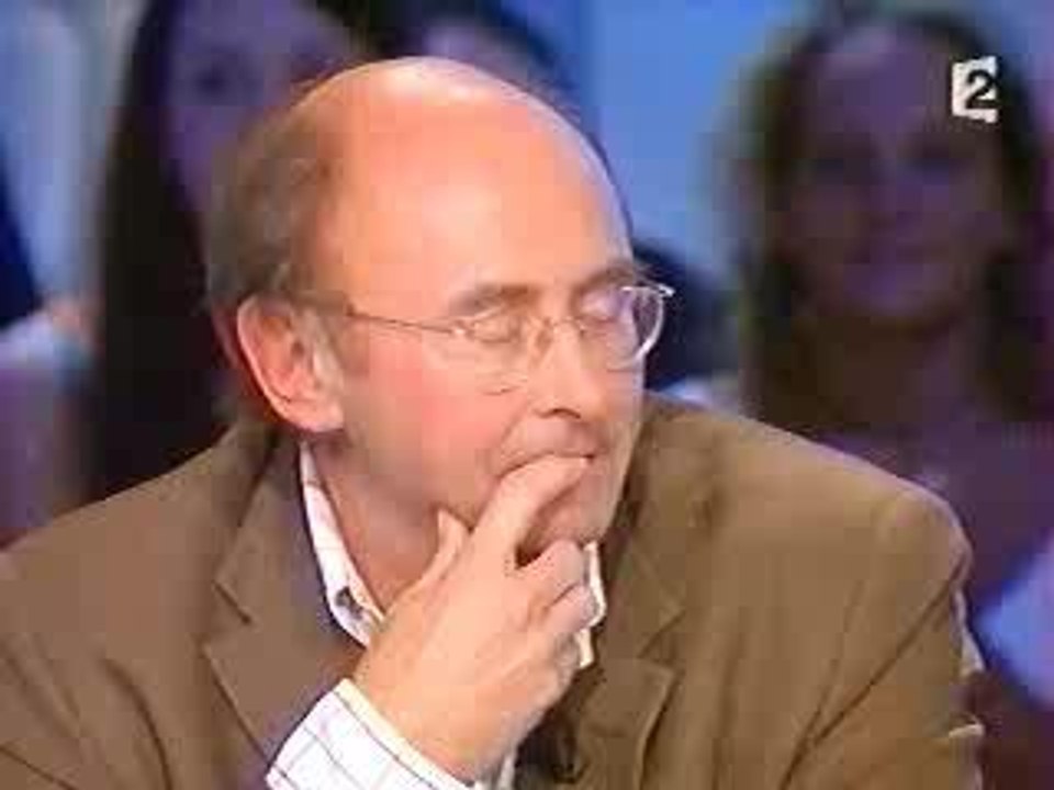 claire_castillon_ardisson_09_10_04