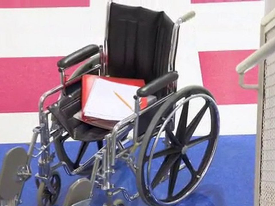 Schody Warszawa Stannah. Samobiezne foteliki schodowe