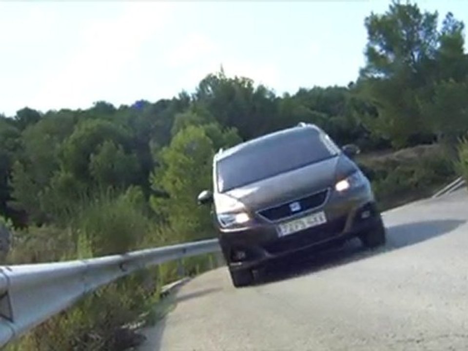 Seat Alhambra - English
