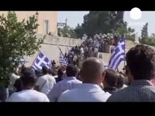 Les routiers grecs ont tenté de pénétrer dans le Parlement