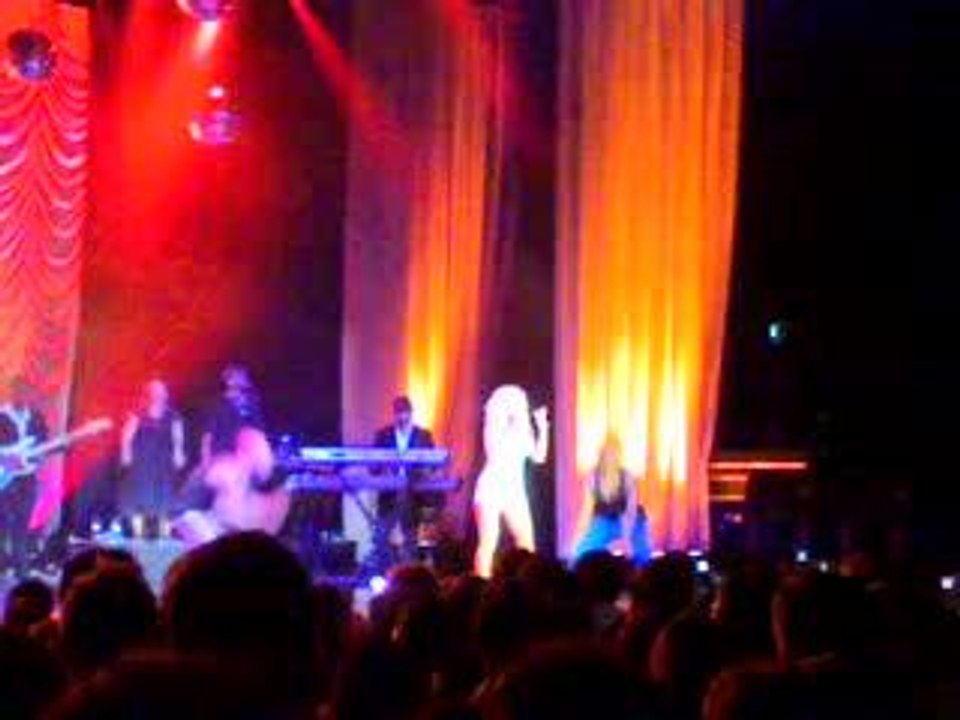 Christina Aguilera par Nokia E70