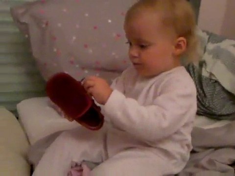 Clotilde met ses chaussons