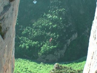 Highline free solo accident in Les Gorges du Verdon