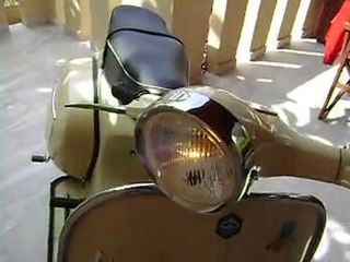 Vespa bajaj Kick starting!!!!!!!