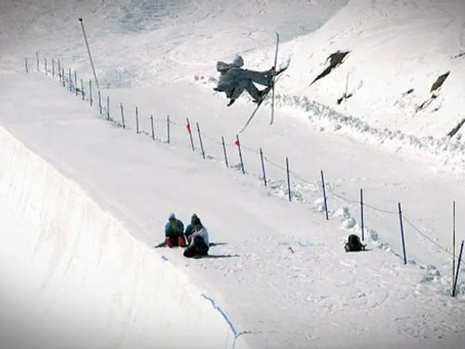 FollowUs.tv Ep9 dubs in pipe and sunset riding