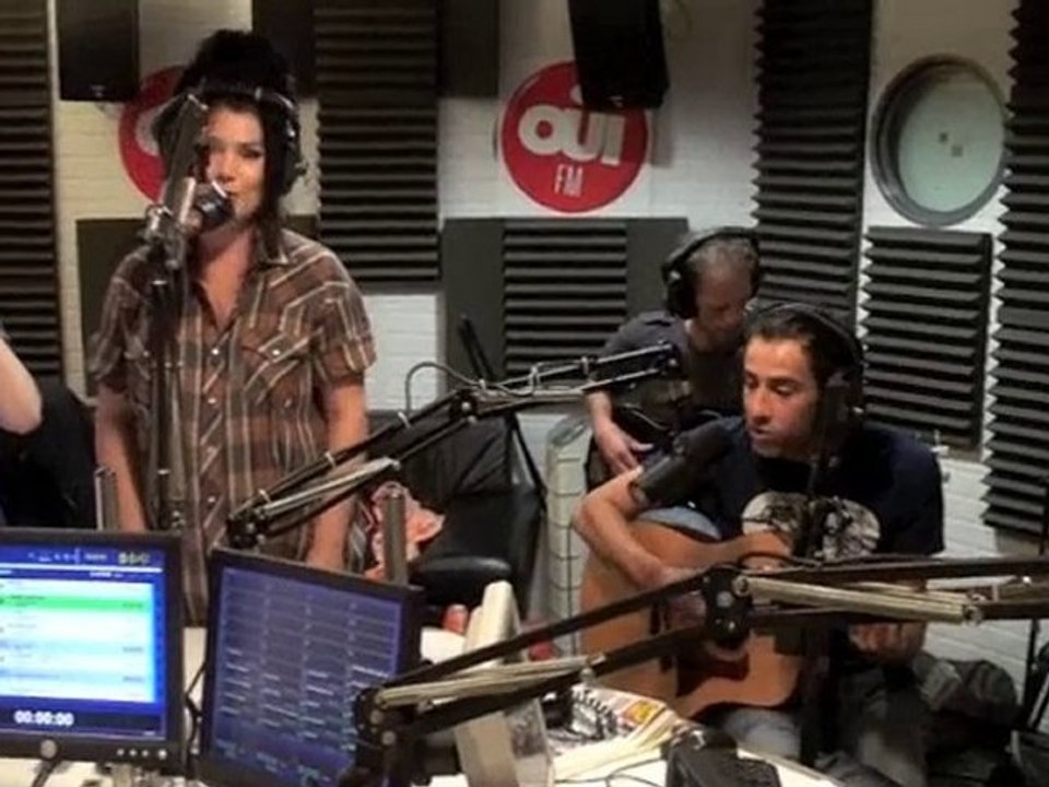 Brisa Roché - Sweat King - Session Acoustique OÜI FM