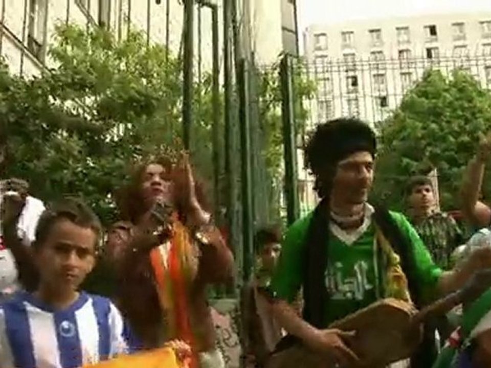 "Les Algériens" Amazigh Kateb