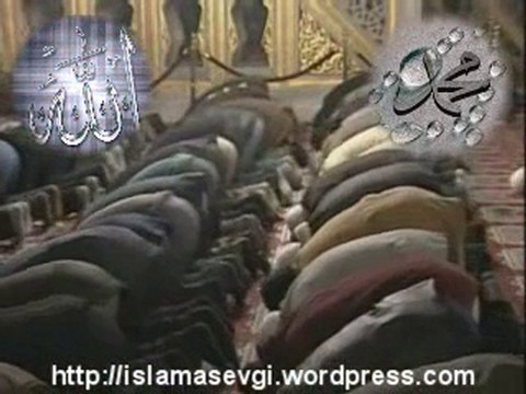 müthiş bir ilahi ve ses..