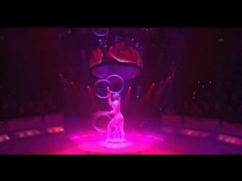 IRYNA PITSUR-hula-presents Art agency Valentino