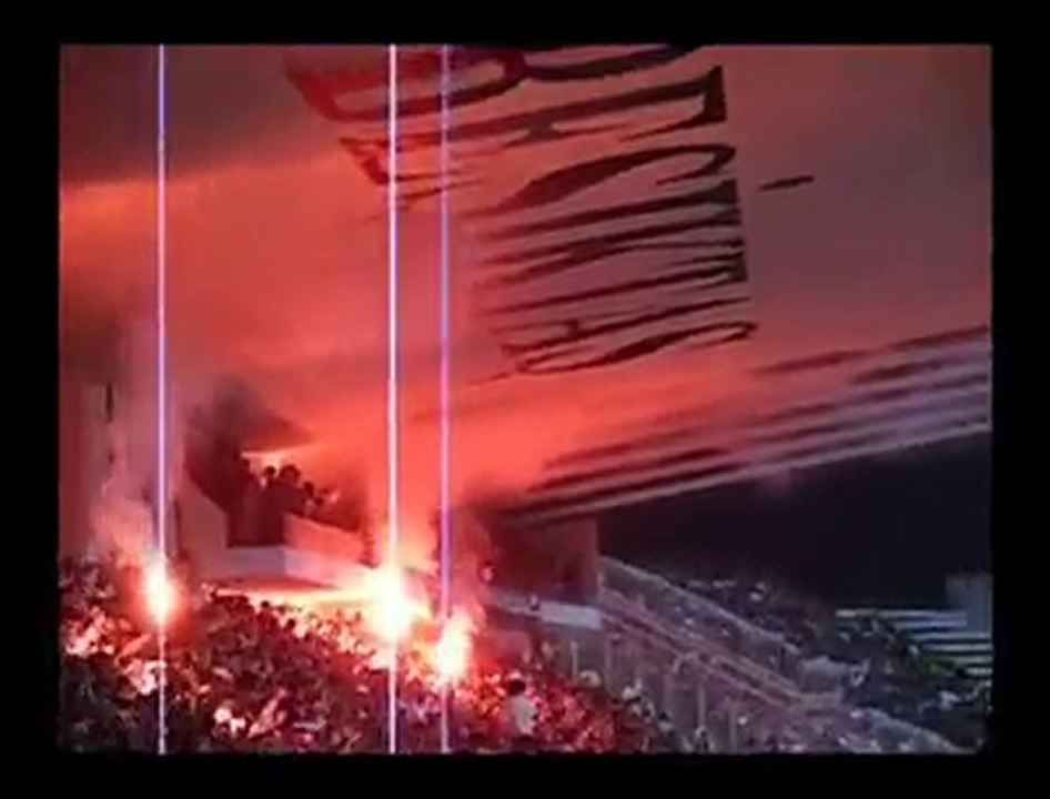 Beşiktaşım Sevmişiz Seni