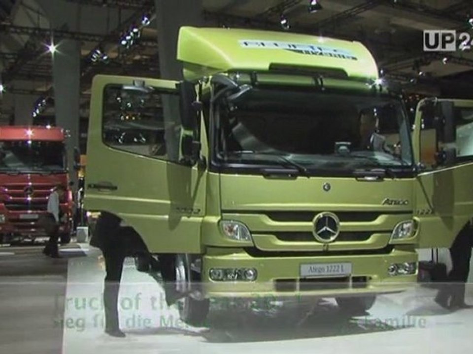 UP24.TV IAA Nutzfahrzeuge 2010: Daimler -  Drei in Eins (DE)