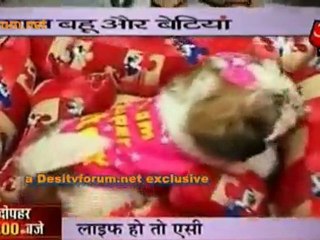 Thailand Se Aaya Sara Ka Dost !