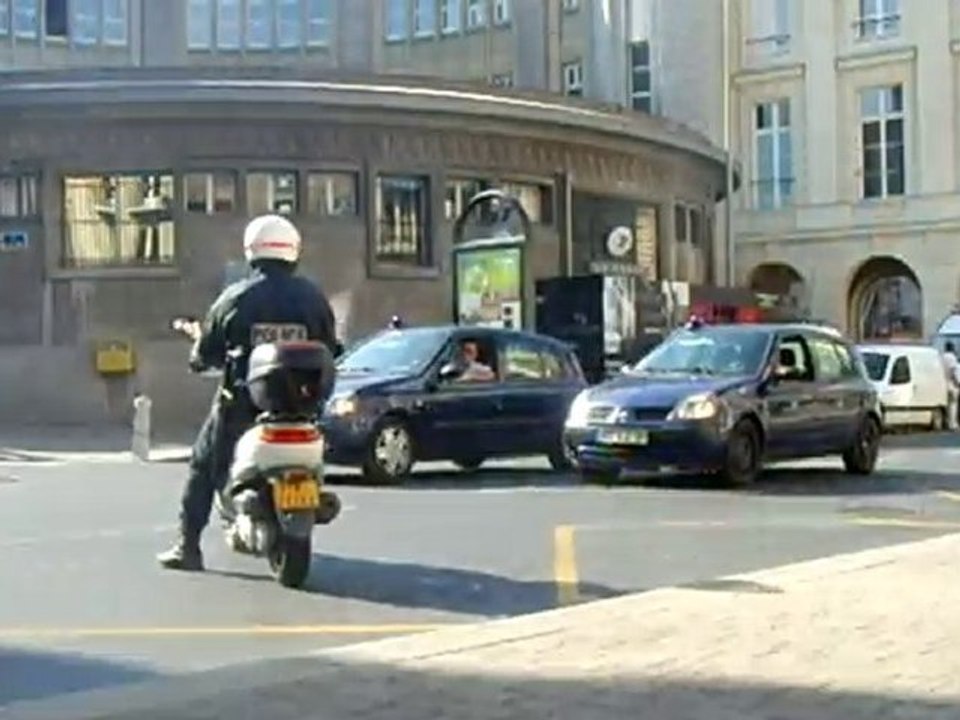 reims manif du 23 setembre 2010 (500 000 personnes esperées)