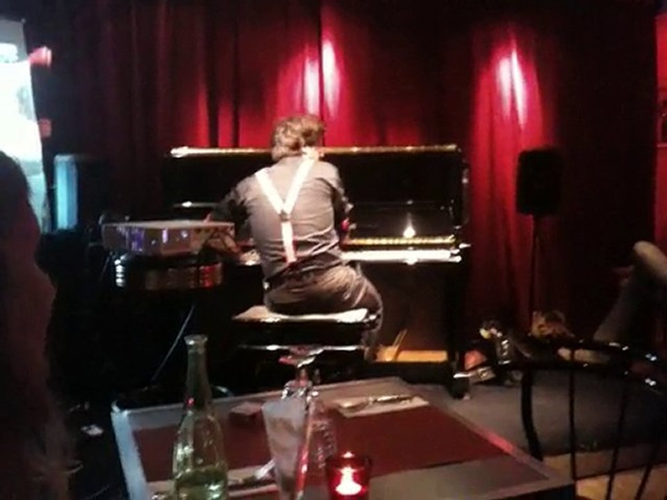 2010 - Pierre Yves Plat à L'Atelier Charonne - 21 septembre 2010