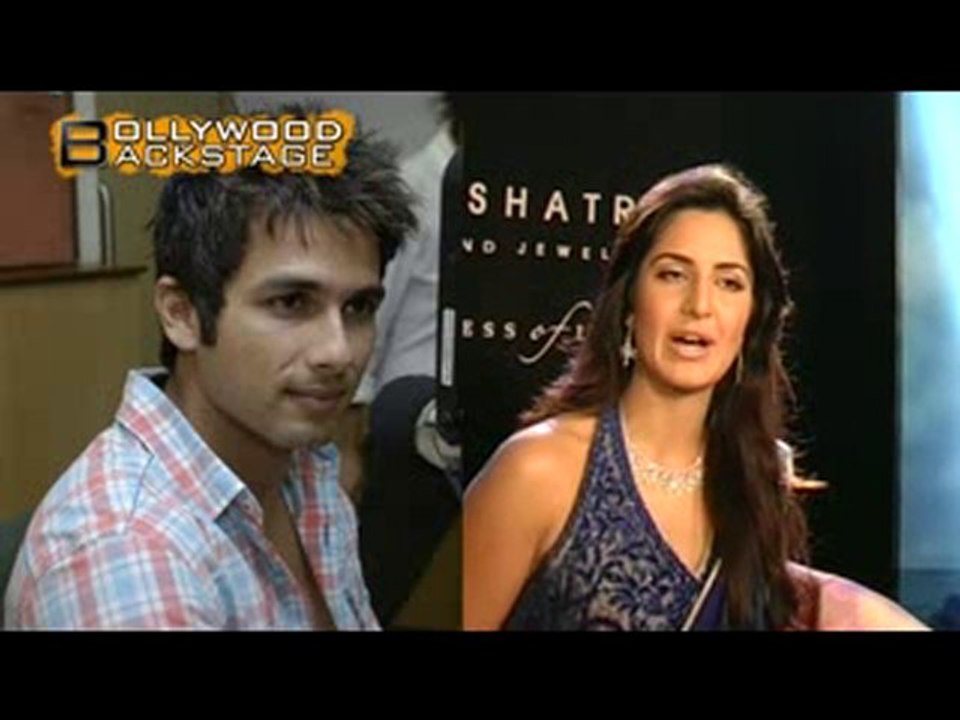 Katrina Throws Deepika OUT Again!