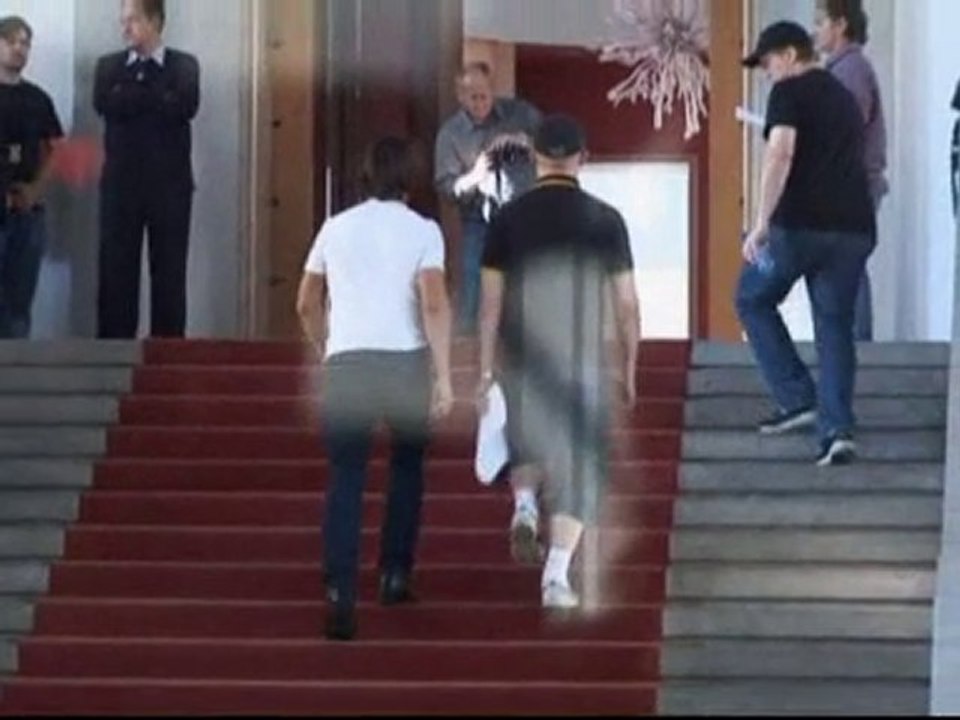 Tom Cruise scouts MI4 locations in Prague