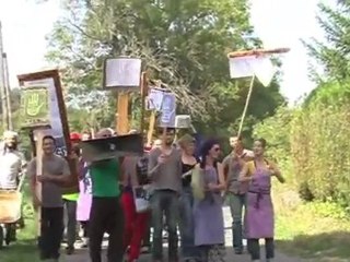 manif 23 sep anti sarkozy à Usson en forez