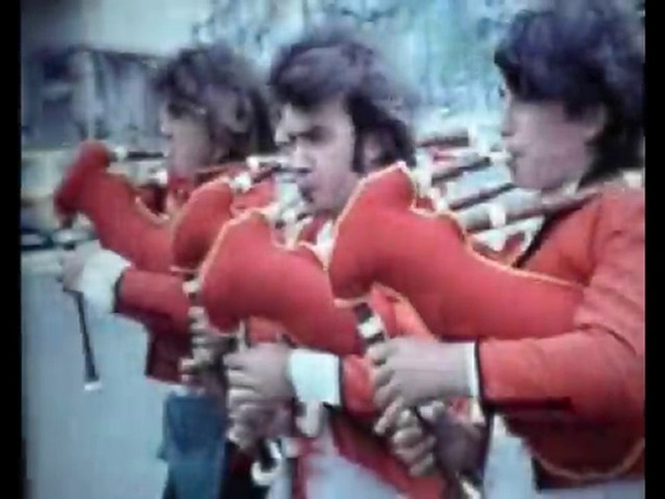 COMPOSITOR (TOMAS ALFONSO MARTINEZ SANCHEZ) "QUISIERA SER"