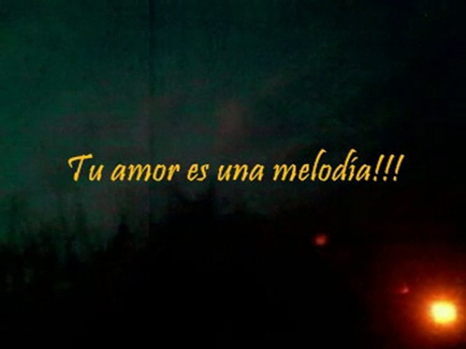 Caoba y Blanco...y Azul.