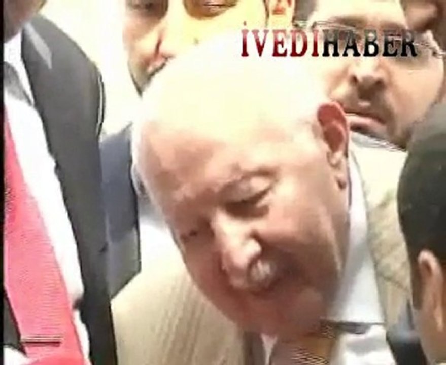 Milli Görüş Lideri Mahkeme Kararını Değerlendirdi