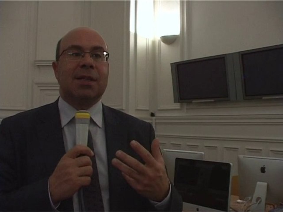 2 questions à Christian Makarian (L'Express)