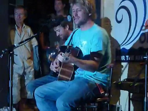 Lady Melody et Give me that love Tom Frager