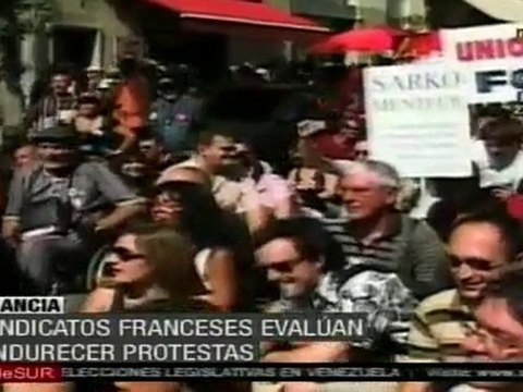 Sindicatos franceses deciden sobre continuidad de protestas