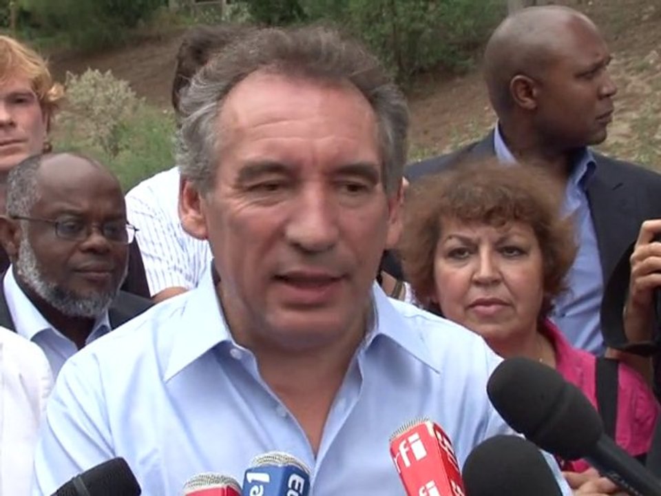 Bayrou ouvre l'université de rentrée du Modem