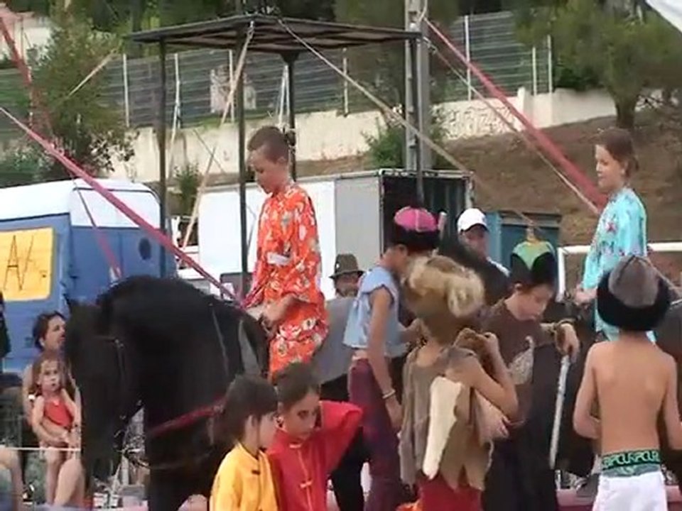 Acro-Caval & la Chine (Art équestre)