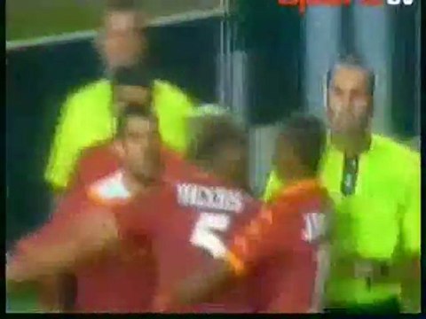 SeriaA Roma-Brescia Mexes hakemi dövüyordu ~ mecazen.com