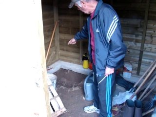CHAMBLY LA CABANE AU FOND DU JARDIN