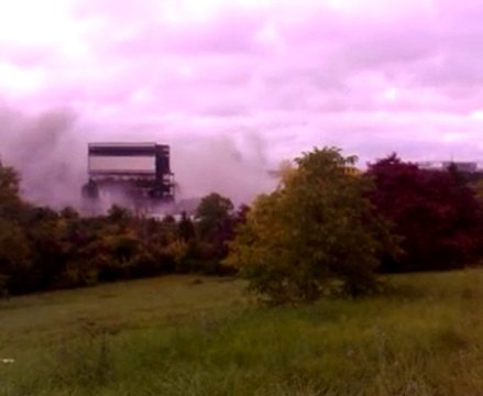 Dynamitage de la centrale EDF de Vernou