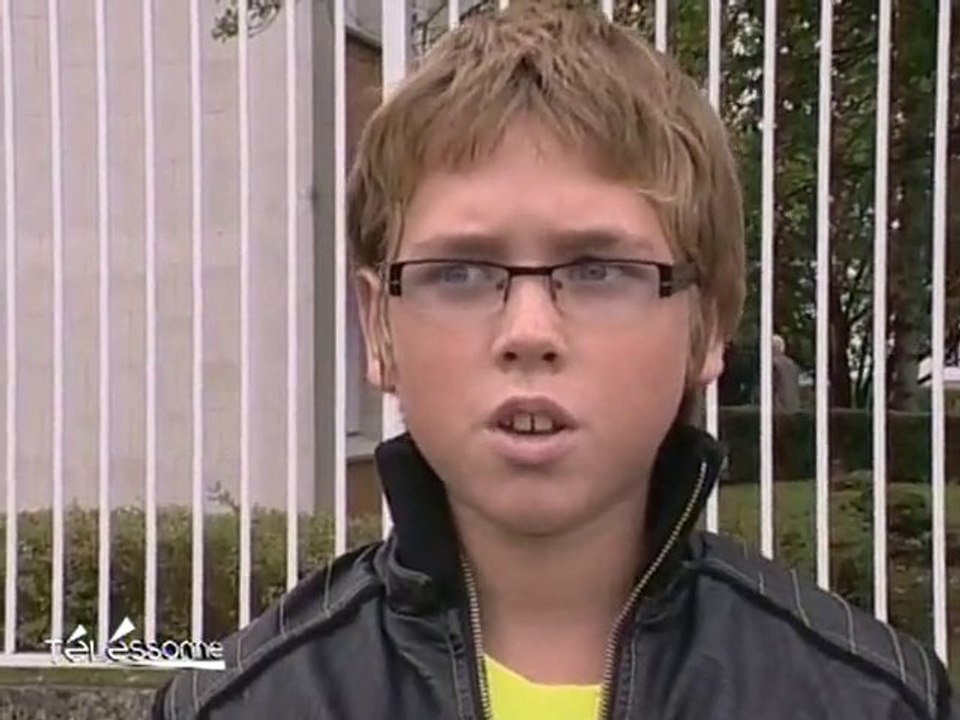 La foudre frappe un collège à St-Germain-lès-Corbeil!