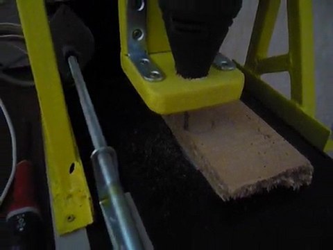 essais de la micro fraiseuse Hornet3AX