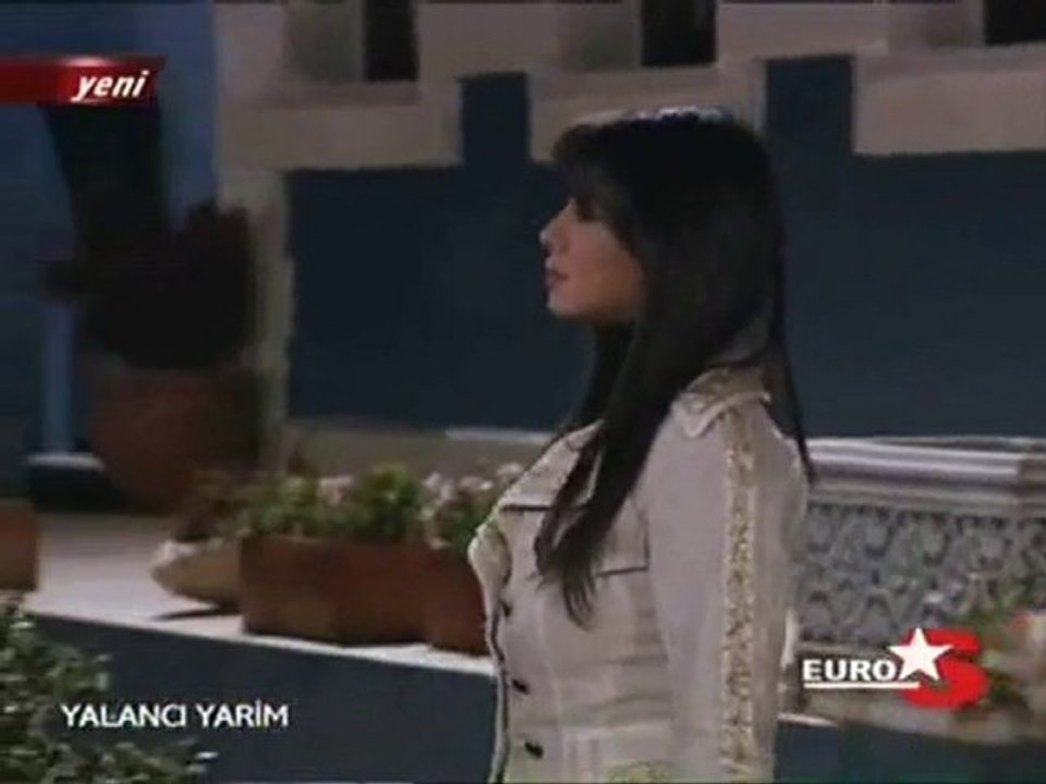 Barış Akarsu - Gözlerin