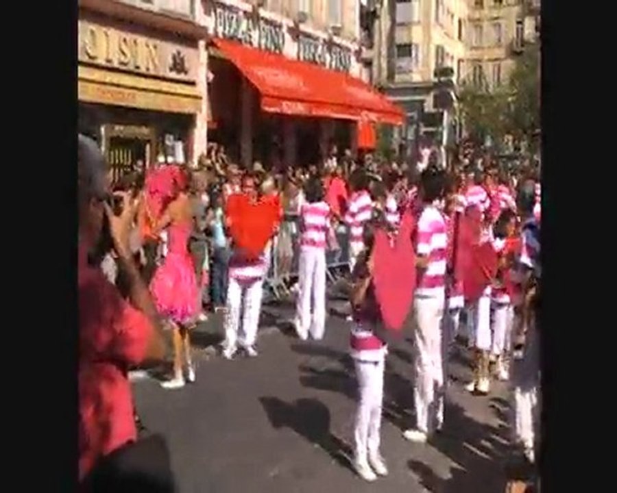 Lyon "Biennale de la danse 2010 " extrait 2e partie