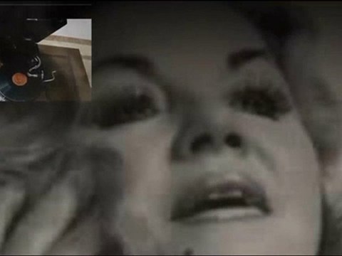Hamiyet Yuceses - Solsan da sararsan yine gül penbe dehensin