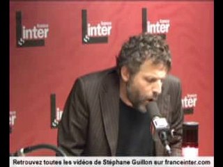 Stéphane Guillon imite Frédéric Mitterrand