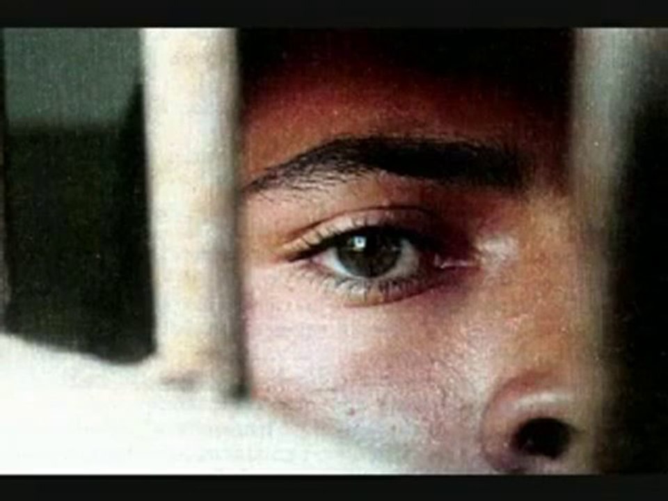 Ahmet Kaya - Saçlarına Yıldız Düşmüş - Yılmaz Güney Remix