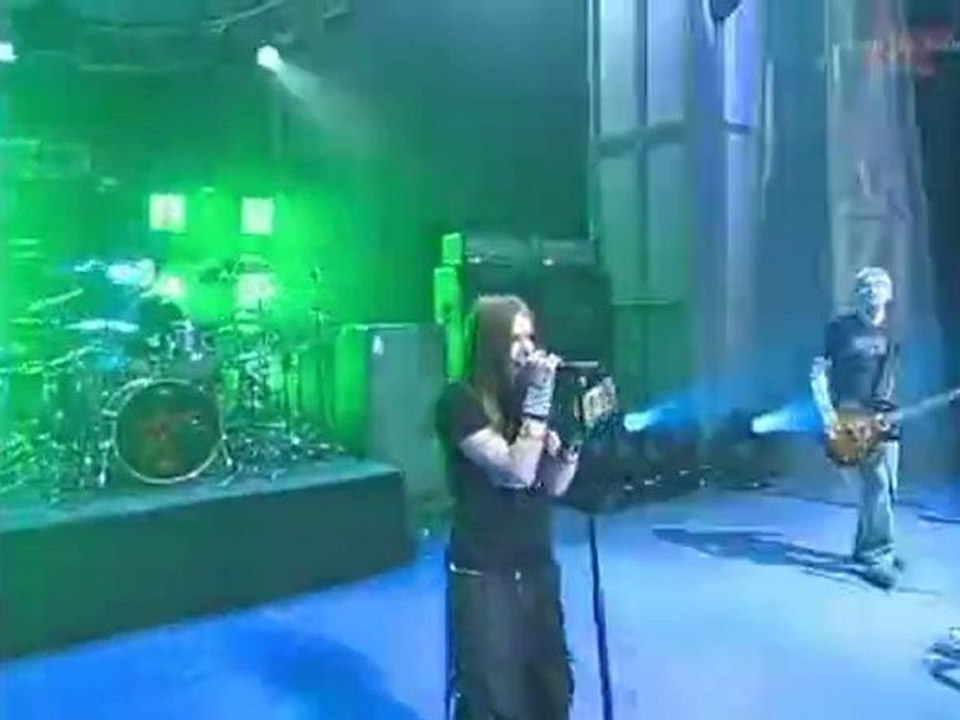 AVRIL LAVIGNE - Losing Grip (Juno Awards 2003)