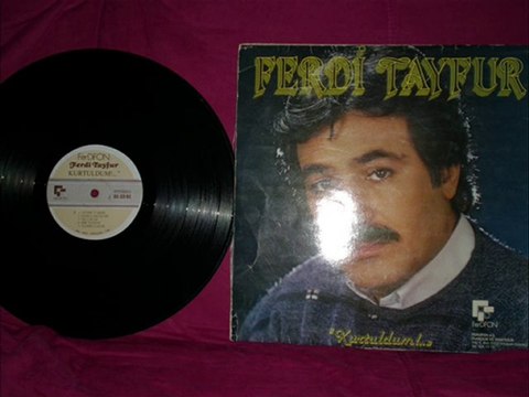 FERDİ TAYFUR-HER SAAT BAŞINDA FERDİFON PLAK