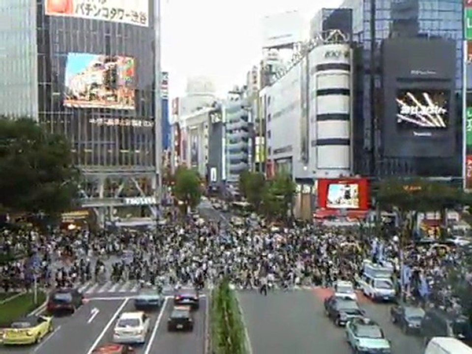 Carrefour de Shibuya à Tokyo.